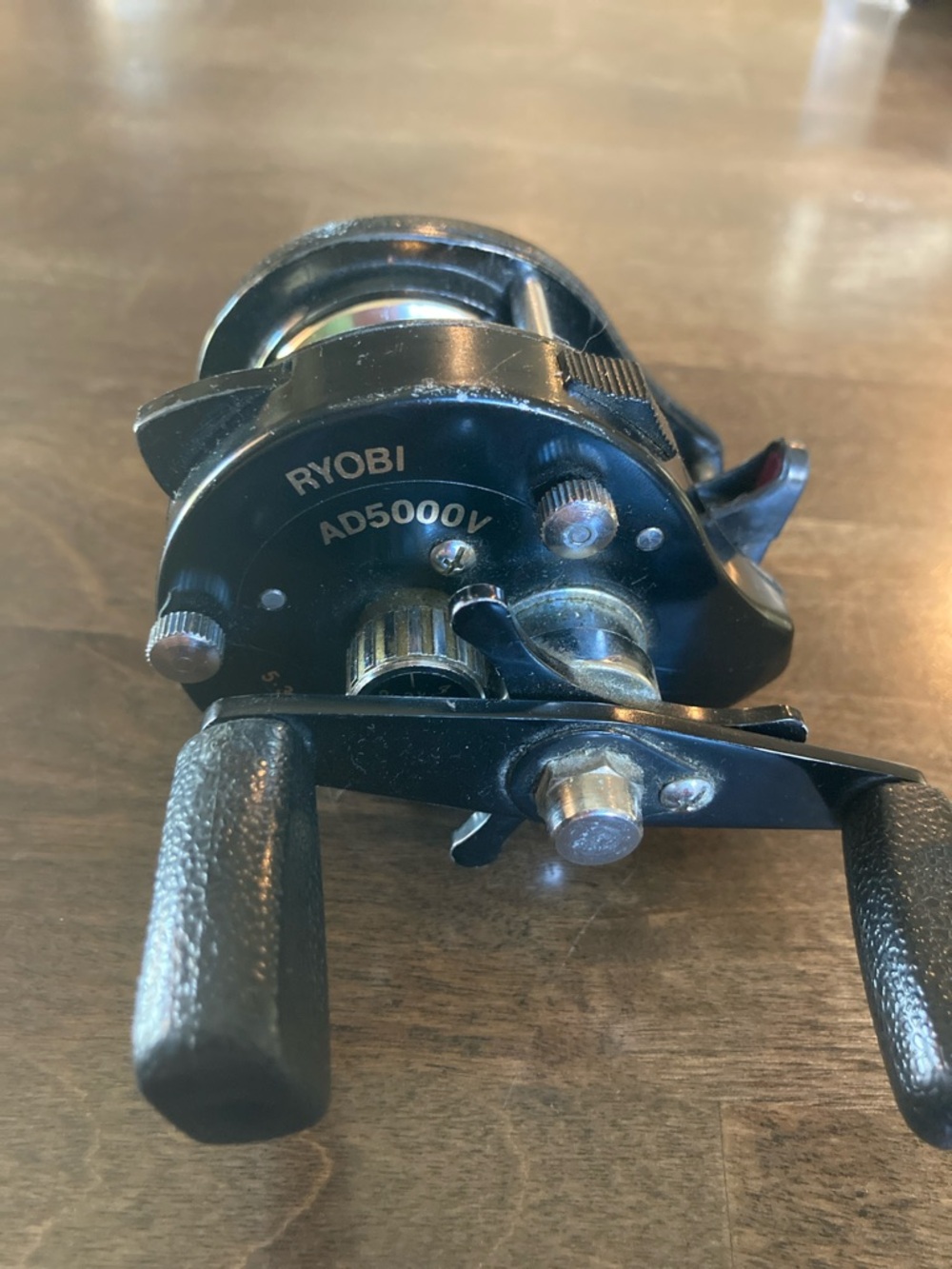 Vintage Ryobi Baitcasting Reel